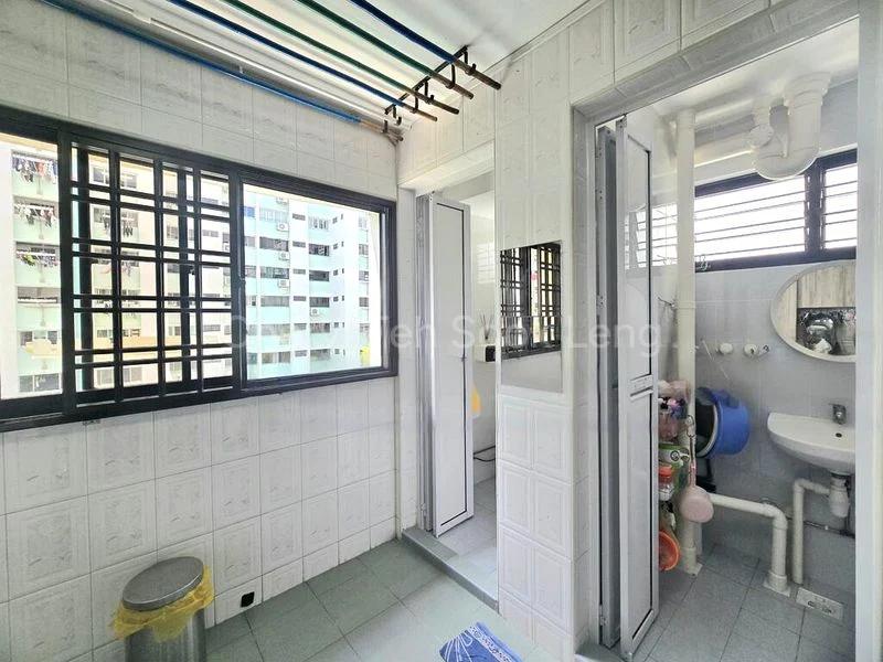 4 Room (4NG) HDB for Sale in  622 Ang Mo Kio Avenue 9 - Image 5